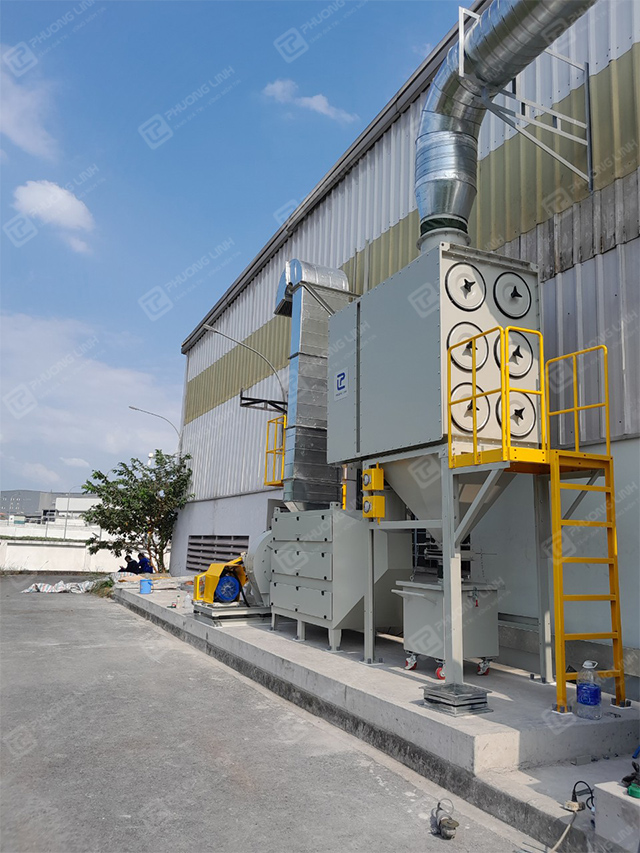 Hệ thống hút lọc bụi Cartridge CDF xử lý hút bụi khí thải dây truyền STM và hàn bản mạch tại Đồng Nai
