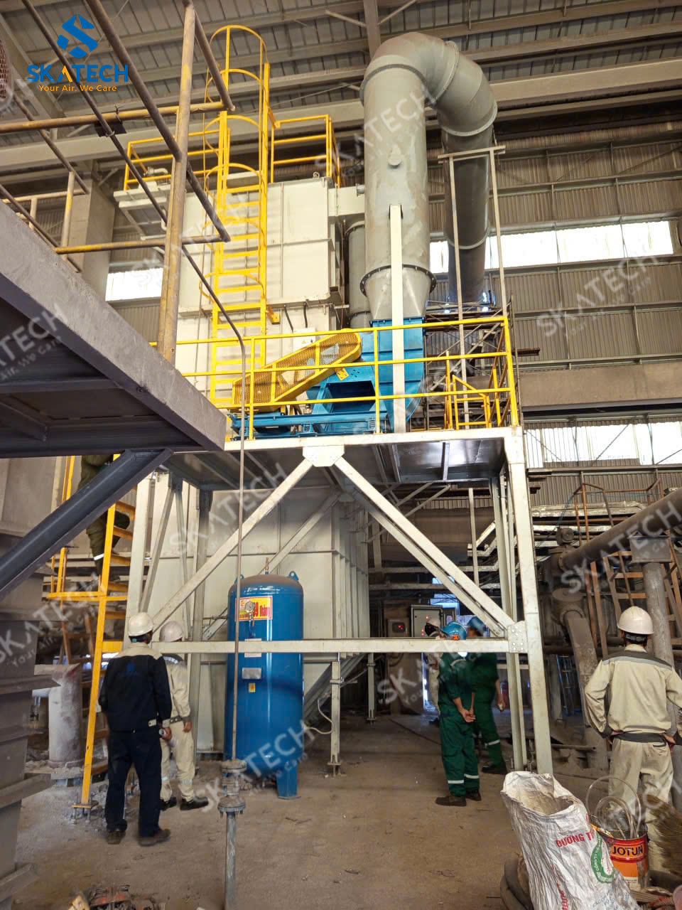 he_thong_loc_bui_tui_vai_xu_ly_bui_tren_dinh_silo_cho_nha_may_thep_tai_dung_quat (2)